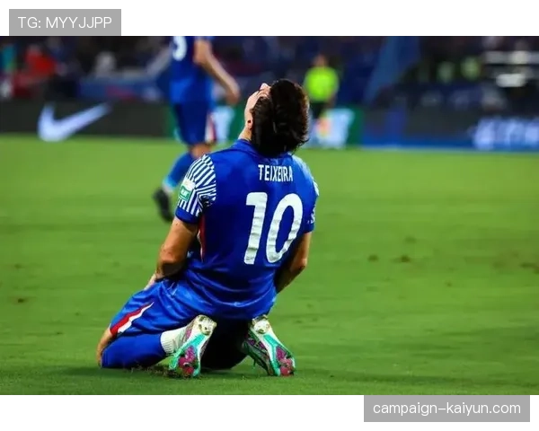 上海德比申花1-0击败海港，拉唐头球制胜加布里埃尔重伤退场